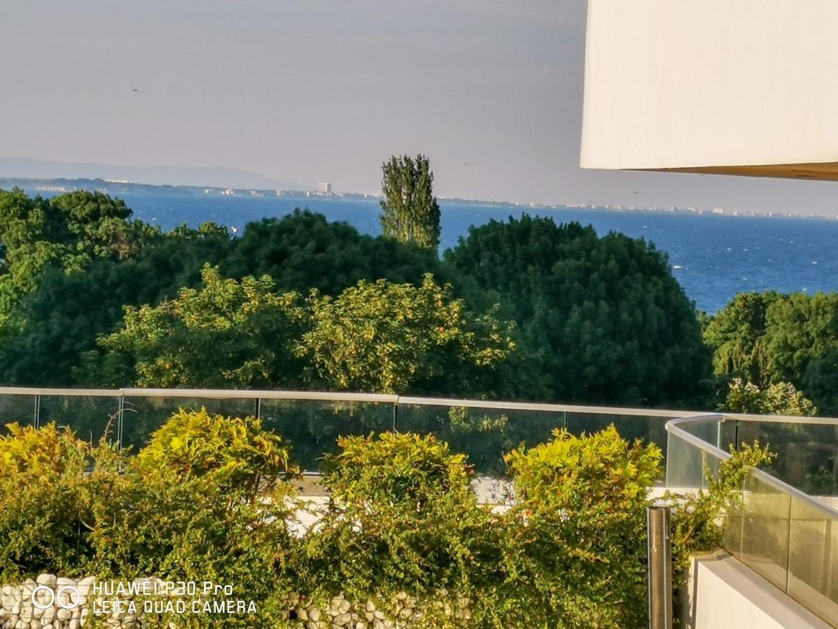 Luxury Apartments Alix Burgas Exterior foto