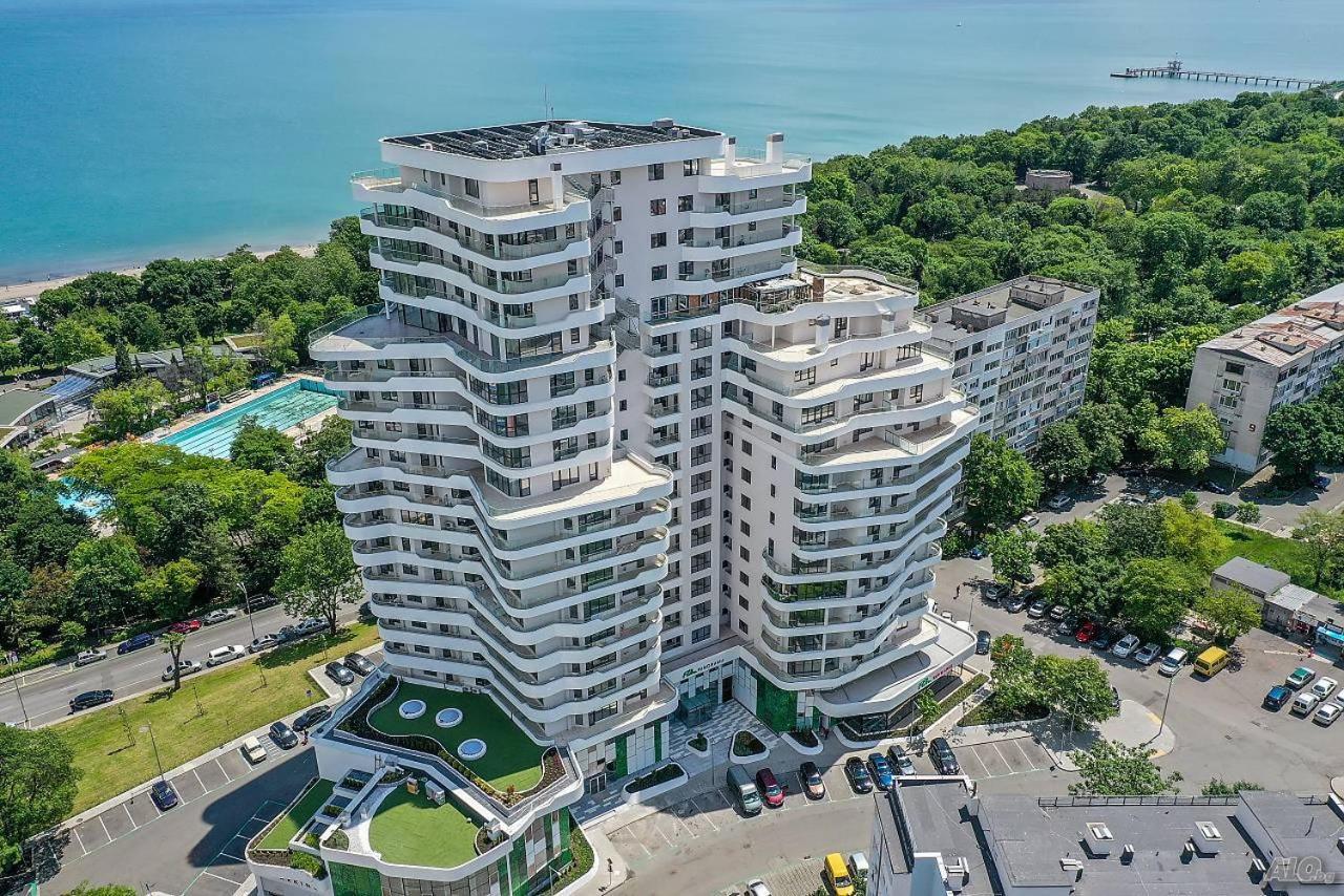 Luxury Apartments Alix Burgas Exterior foto